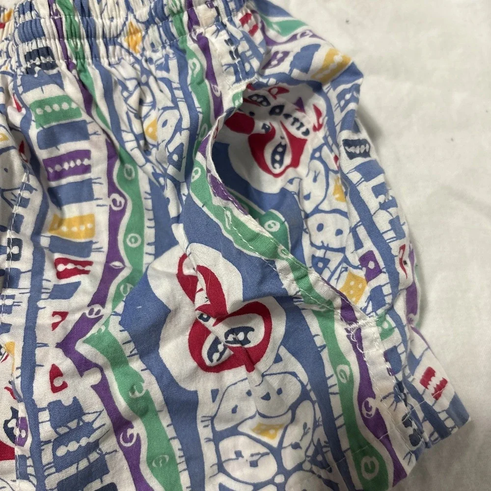 Gazelle New York Men's Print Short Shorts Sz‎ 2 (see measurements) RARE Vintage